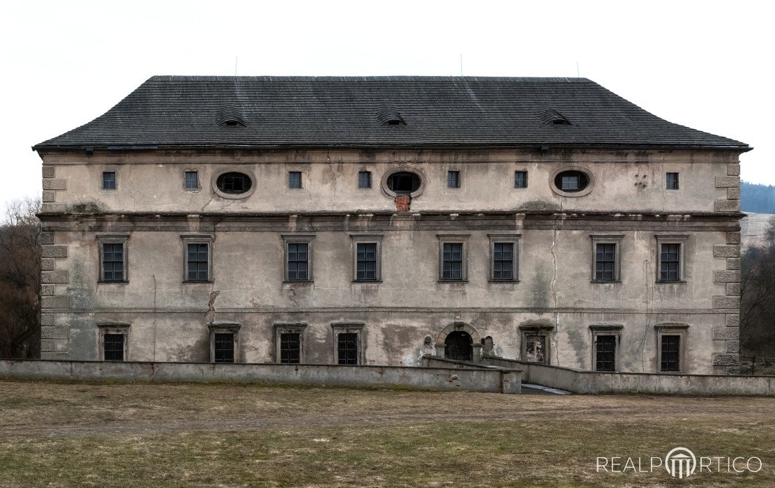 Palace in Stvolínky, Stvolínky