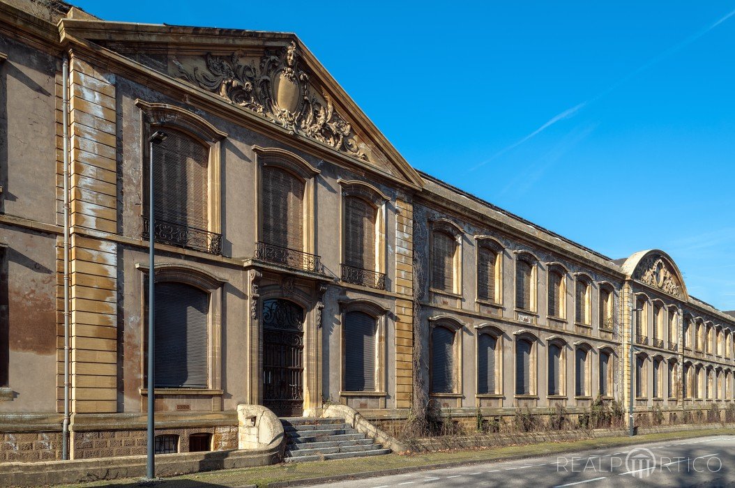 Historic Administration Building in Hayange: "Bureau Central", Hayange