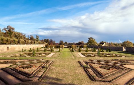 /pp/cc_by_nc_nd/thumb-deutschland-sachsen-anhalt-hundisburg-barockgarten.jpg