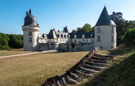  - Loire Castles: Château du Gué-Péan