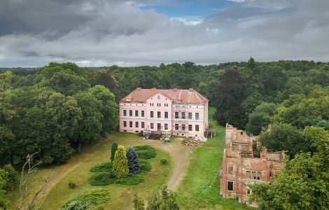  - Manors in former East Prussia: Kwitajny