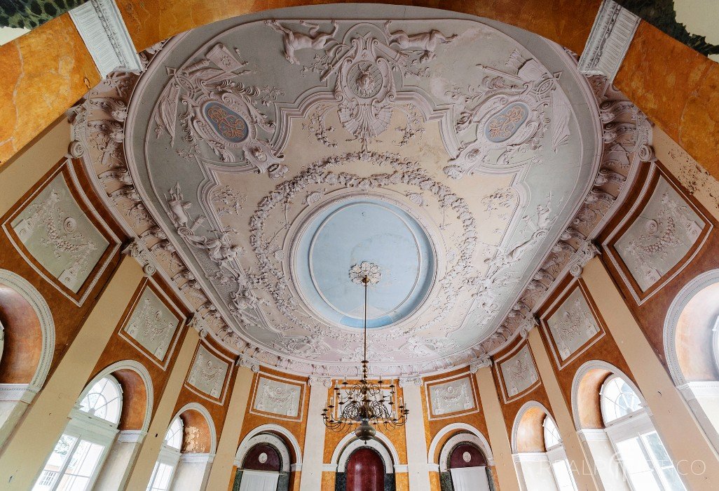 Wilhelmsthal Palace: Stucco Ceiling in Teleman Saloon, Eckardtshausen