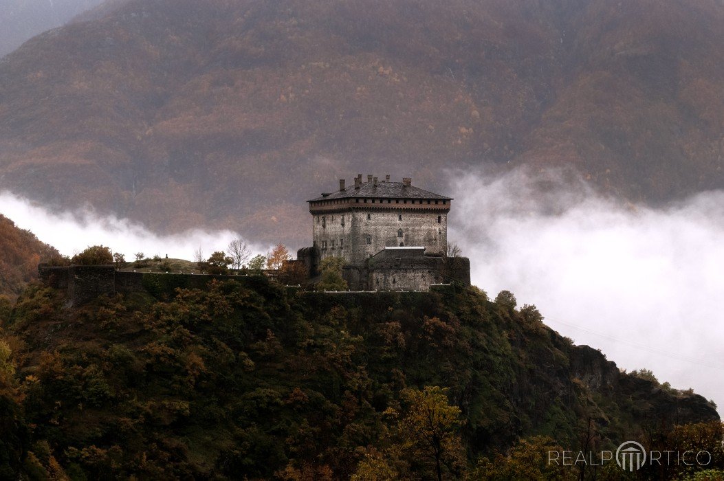 Aosta Valley: Castle of Verrès, Italy