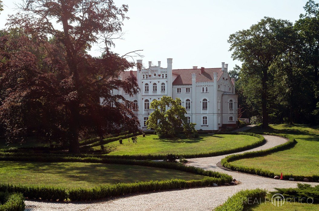 Manor in Drzeczkowo, Drzeczkowo