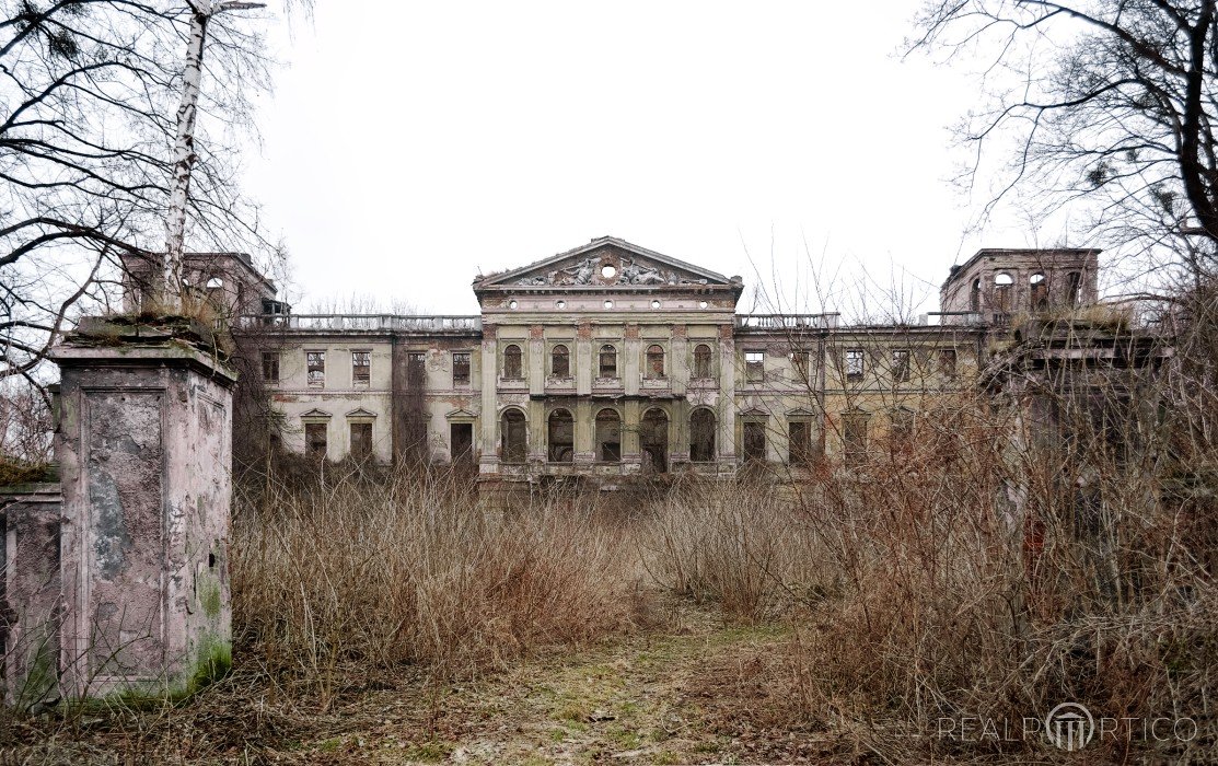 Ruined Palace in Sławików (Silesia) - destroyed in Second World War, Sławików