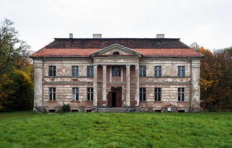  - Manor in Granówko