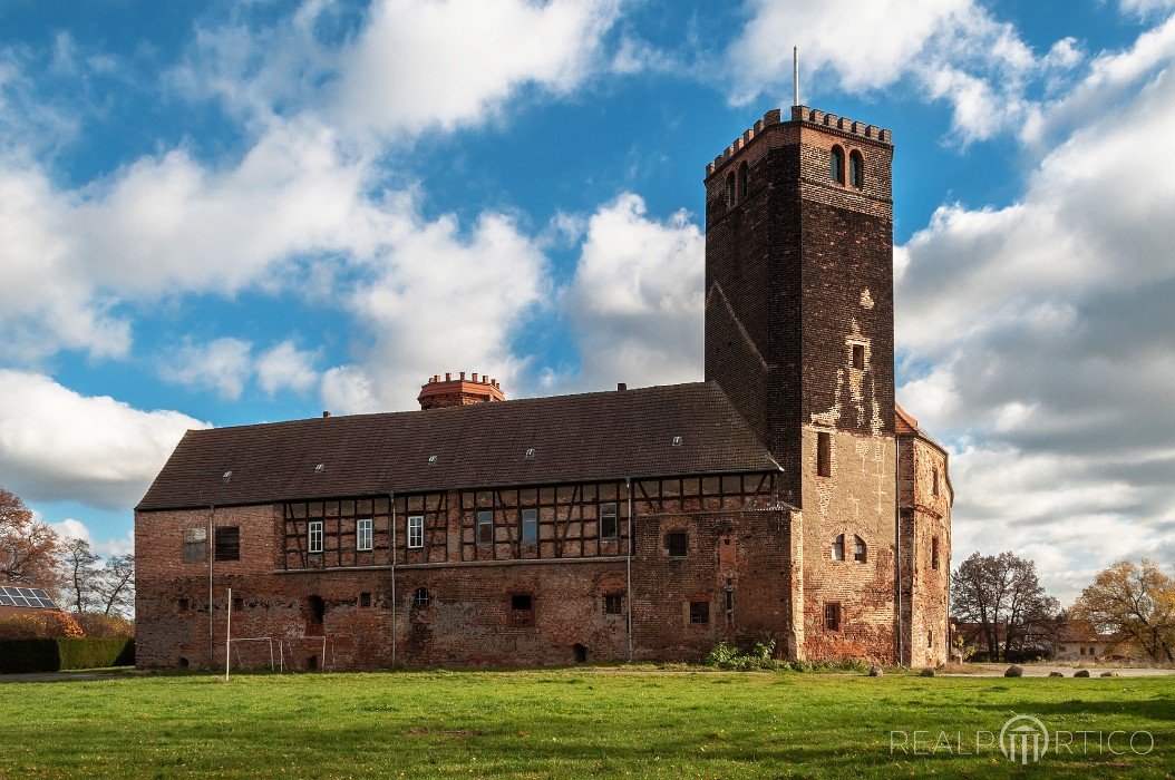 Palace in Schnaditz, North Saxony District, Schnaditz