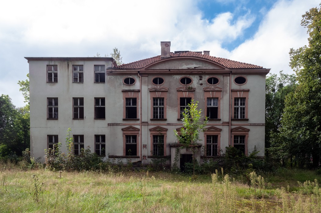 Ruined Manor in Swarożyn, Swarożyn