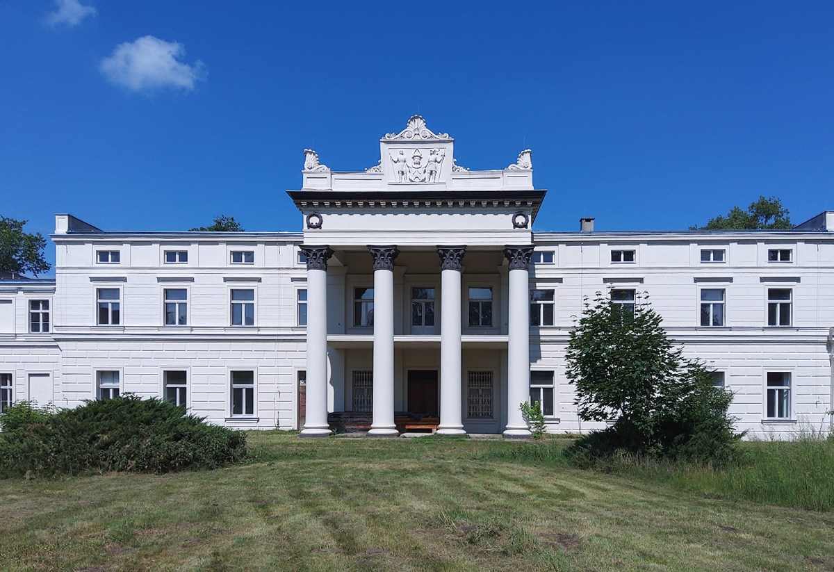Pałac w Głuchowie, Photo 2024