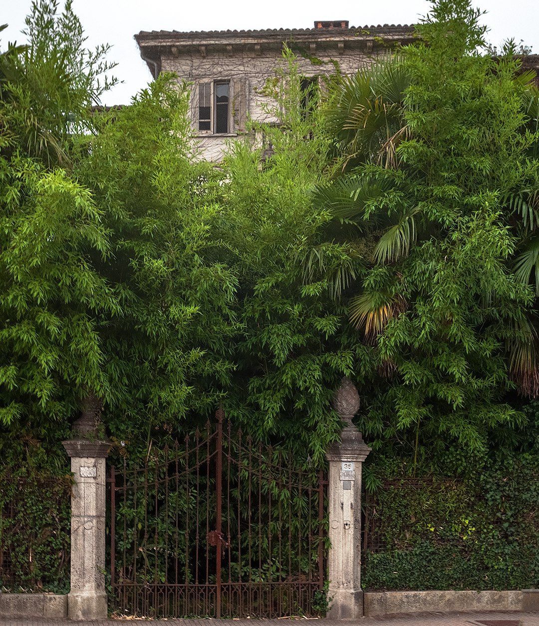 Abandoned villa in Stresa, Lake Maggiore, Piemont